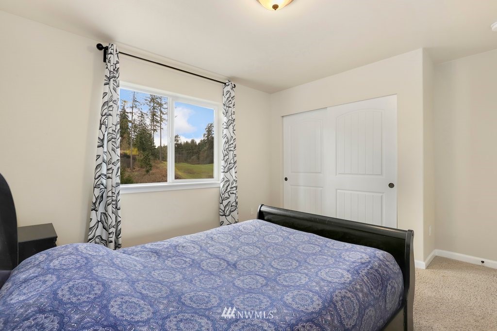 4501 Meridian Road Northeast Lacey, WA 98516 - Photo 28 of 37 Gallery Image 28