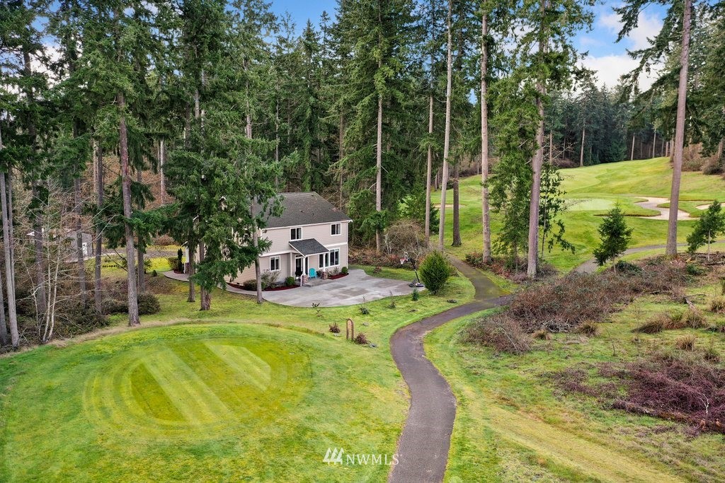 4501 Meridian Road Northeast Lacey, WA 98516 - Photo 3 of 37 Gallery Image 3