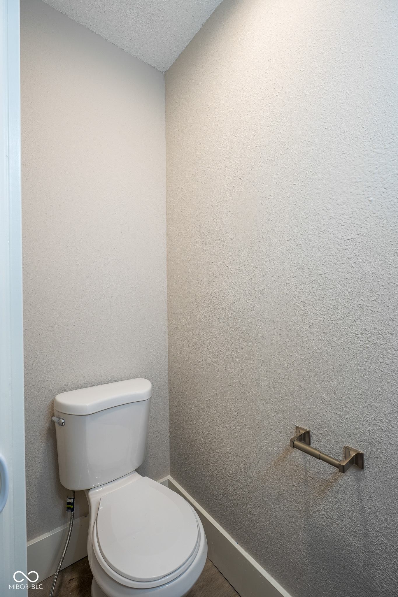 406 West 6th Street Anderson, IN 46016 - Photo 13 of 21