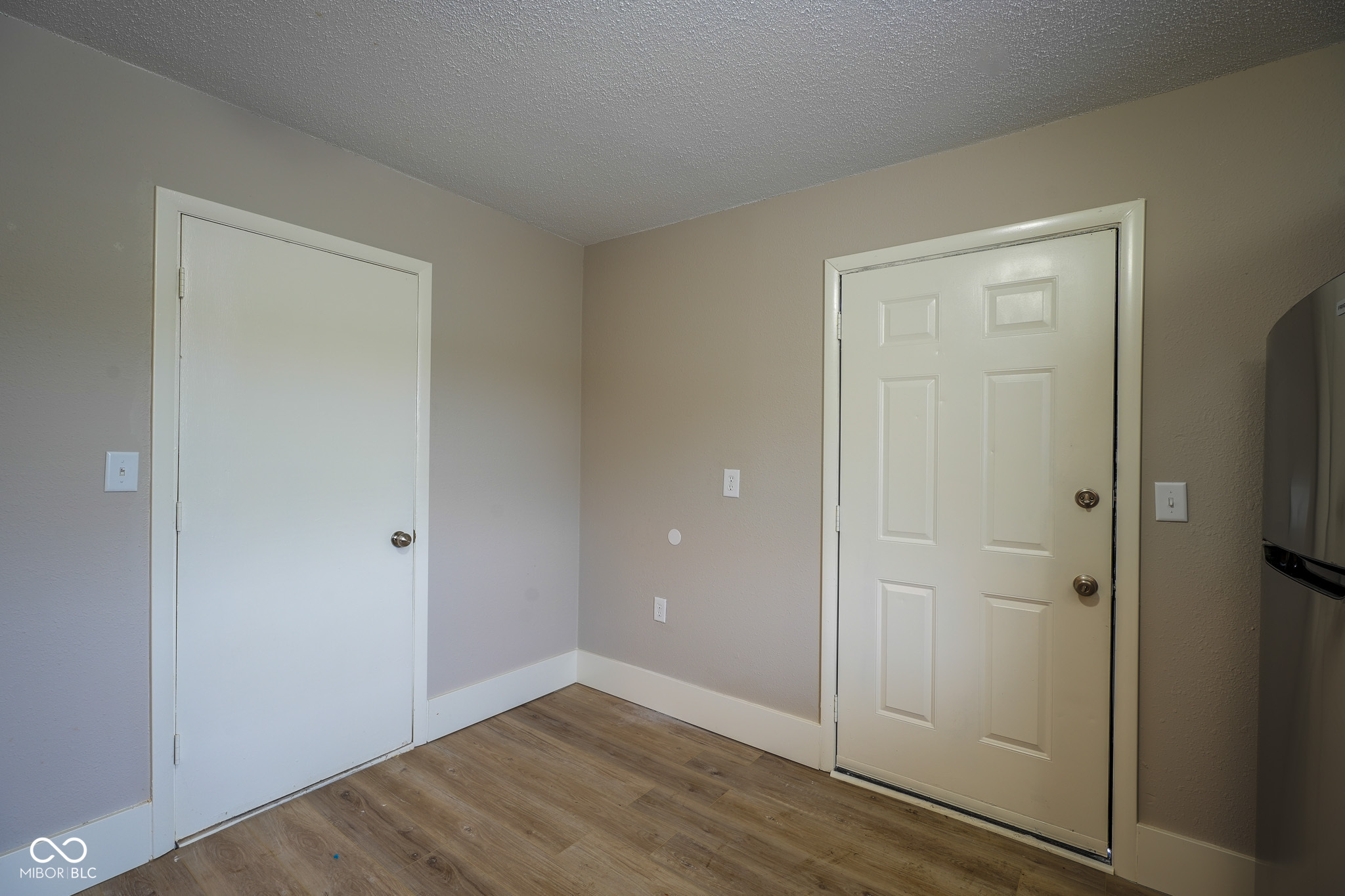 406 West 6th Street Anderson, IN 46016 - Photo 14 of 21