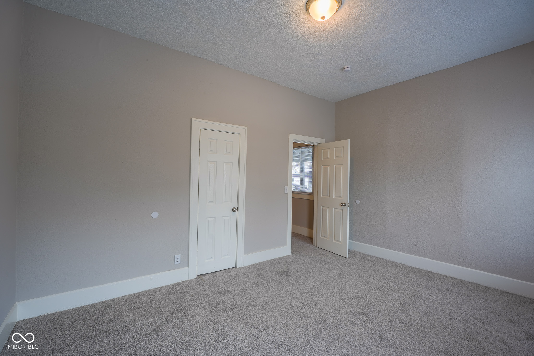 406 West 6th Street Anderson, IN 46016 - Photo 6 of 21