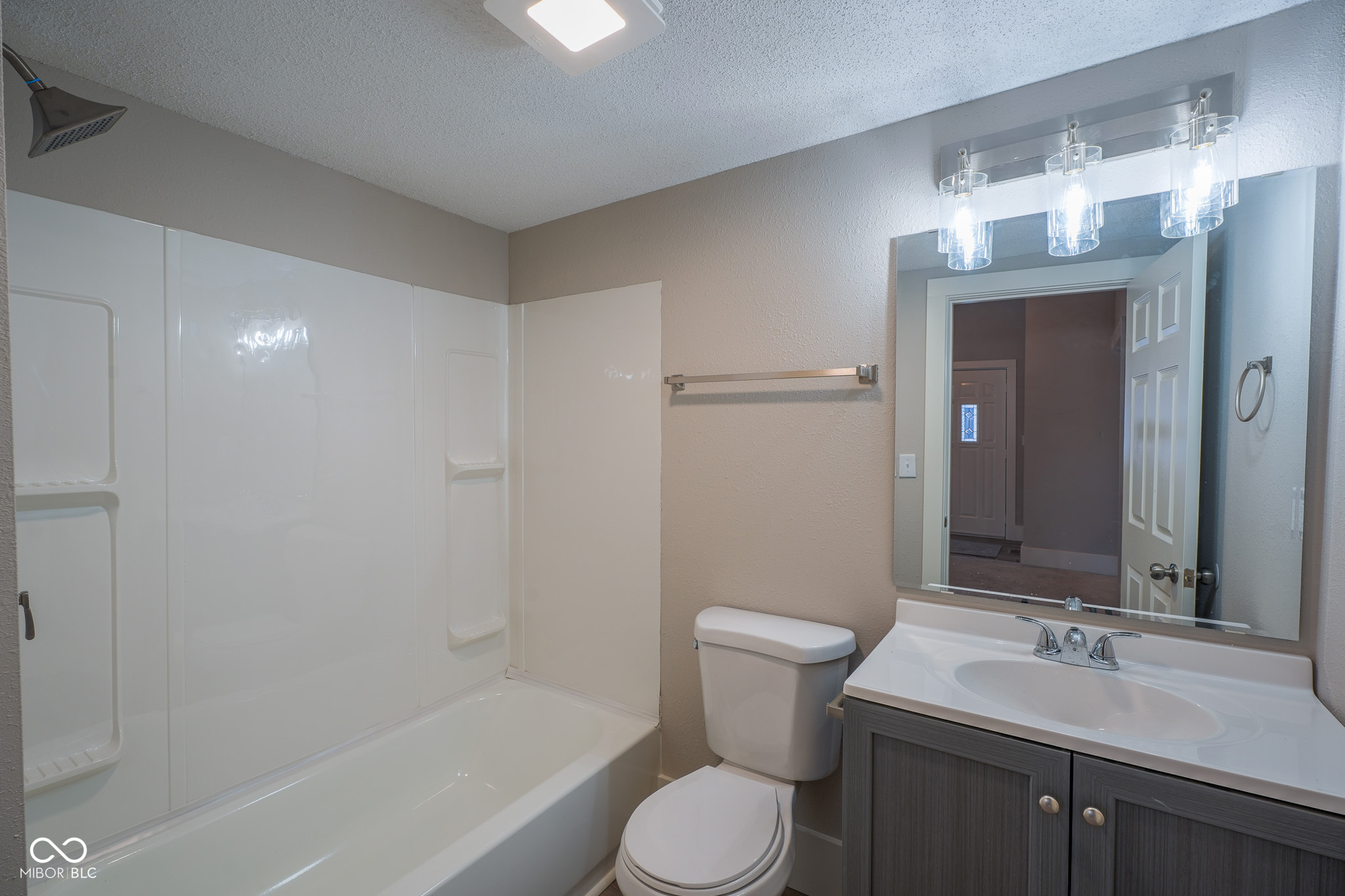 406 West 6th Street Anderson, IN 46016 - Photo 7 of 21