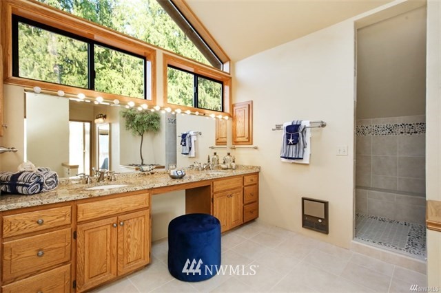 6906 Vandermark Road East Bonney Lake, WA 98391 - Photo 17 of 25 Gallery Image 17