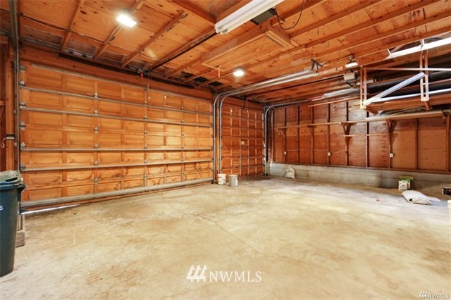 6906 Vandermark Road East Bonney Lake, WA 98391 - Photo 21 of 25 Gallery Image 21