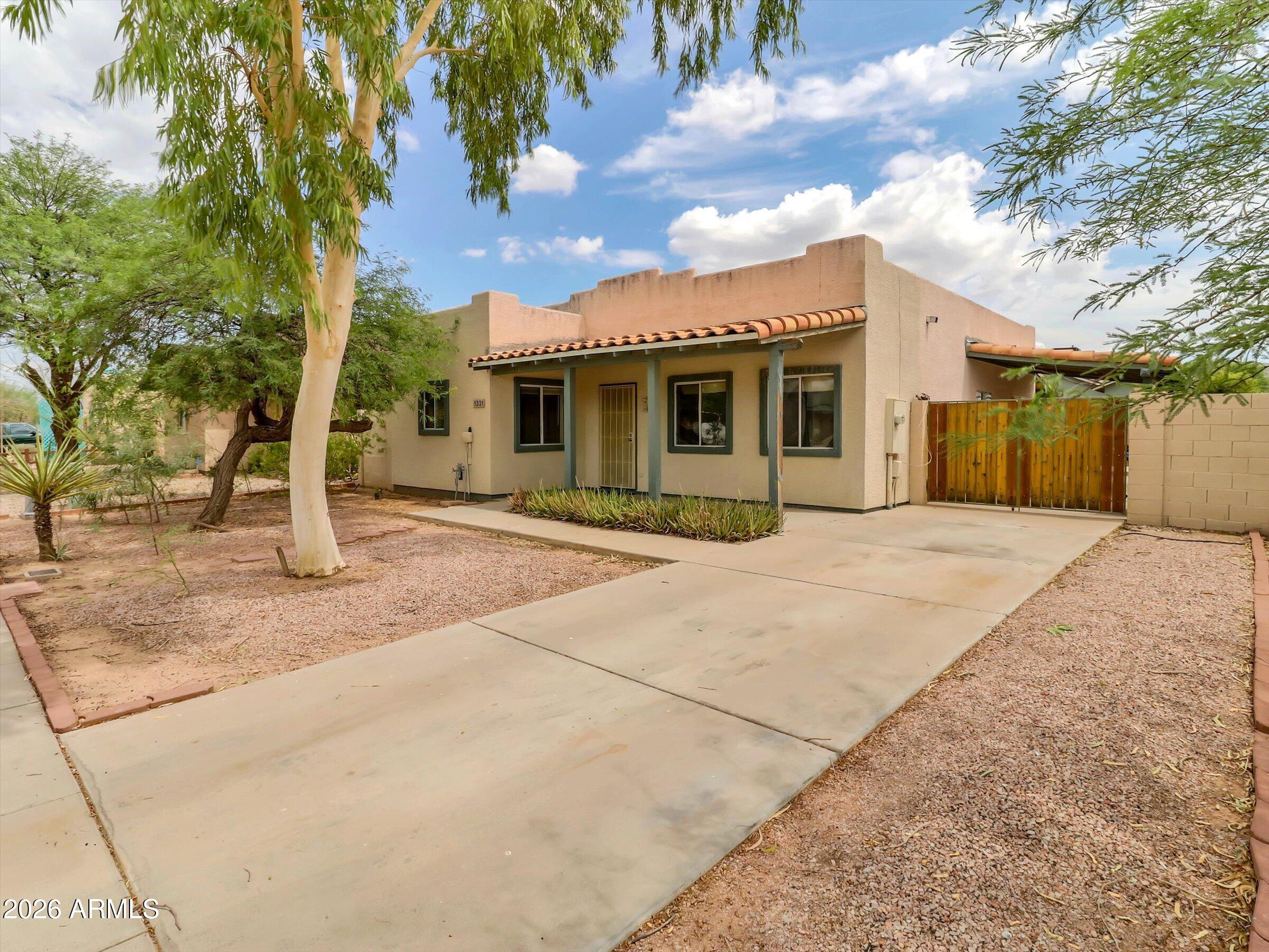 1331 East Apollo Road Phoenix, AZ 85042 - Photo 1 of 31 01-1331 E Apollo Rd-1