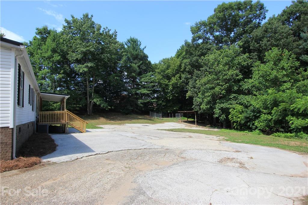 3705 Deal Mill Road Granite Falls, NC 28630 - Photo 3 of 26 Gallery Image 3