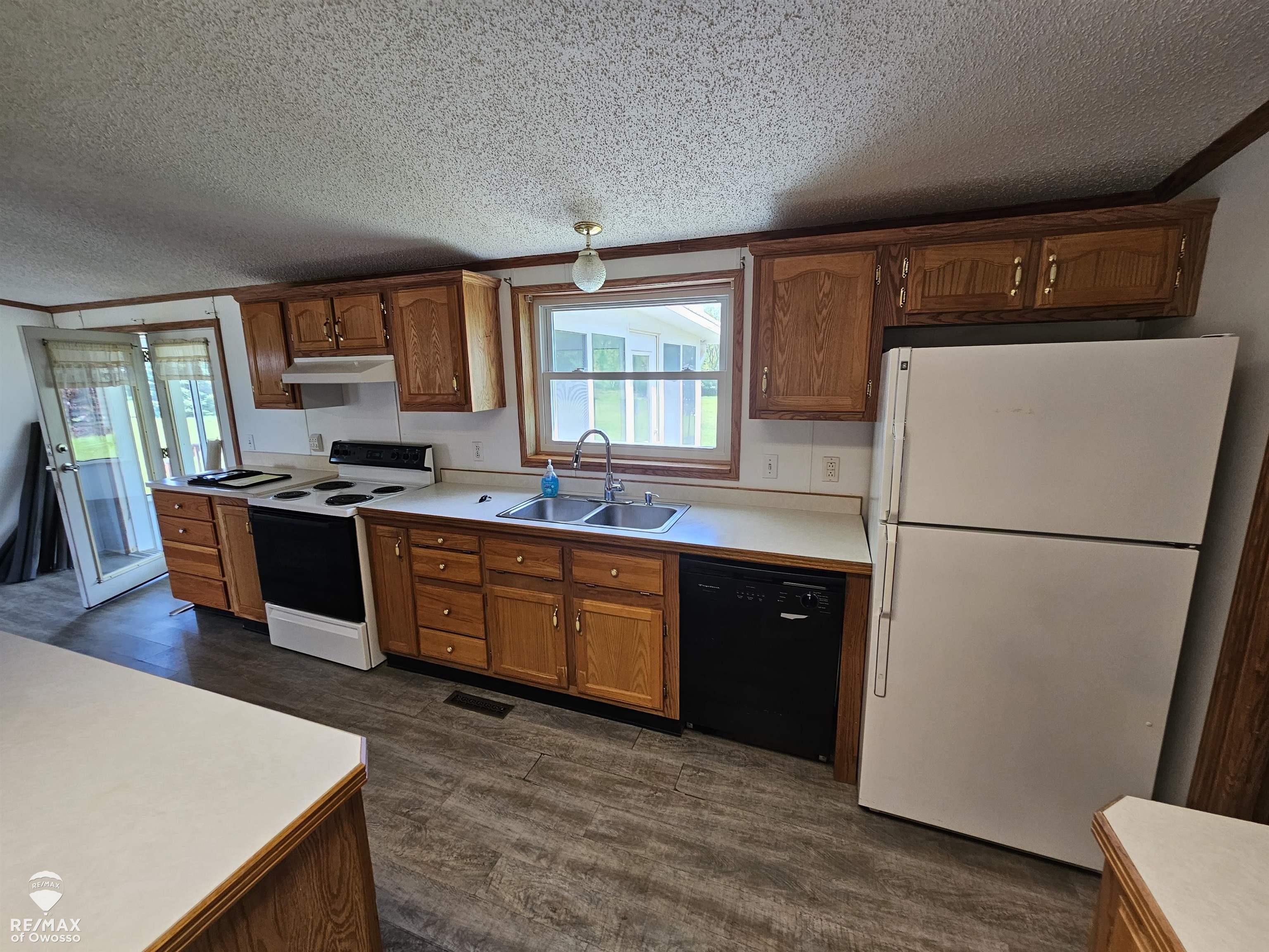 9737 Mason Road Ovid, MI 48866 - Photo 14 of 43 View of the Kitchen area.