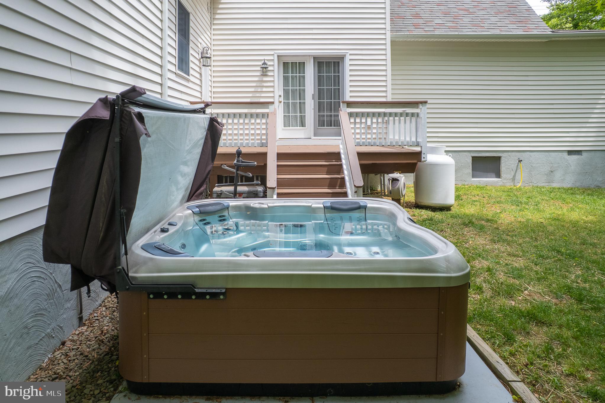 1000 Old Turkey Point Road Edgewater, MD 21037 - Photo 45 of 50 Hottub off back deck
