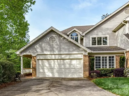 $975,000 | 1847 Meadowood Lane, Charlotte, NC 28211