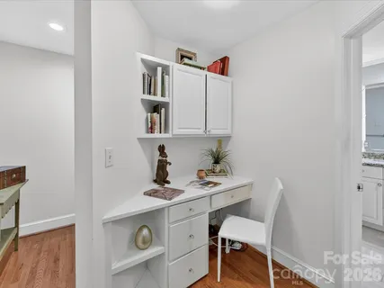 $975,000 | 1847 Meadowood Lane, Charlotte, NC 28211