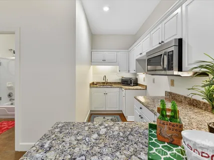 $975,000 | 1847 Meadowood Lane, Charlotte, NC 28211