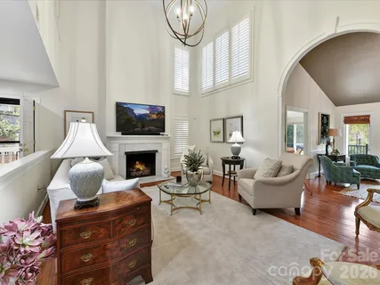 $975,000 | 1847 Meadowood Lane, Charlotte, NC 28211