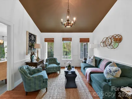 $975,000 | 1847 Meadowood Lane, Charlotte, NC 28211