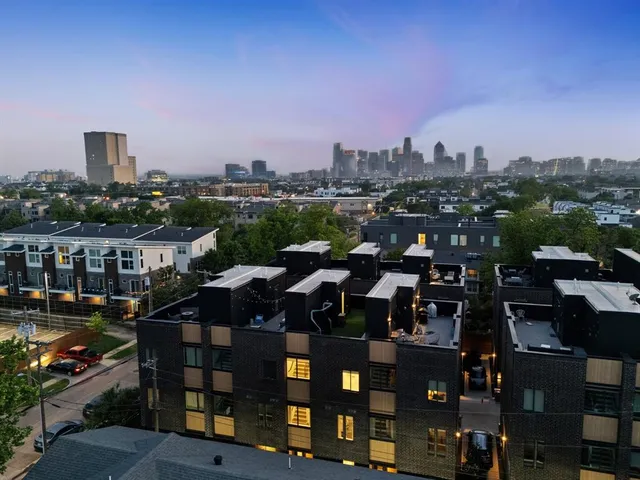 $599,000 | 1920 Dowgate Court, Dallas, TX 75204