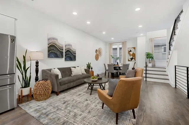 $599,000 | 1920 Dowgate Court, Dallas, TX 75204