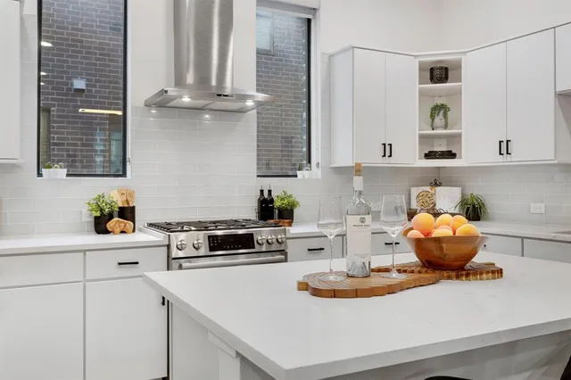 $599,000 | 1920 Dowgate Court, Dallas, TX 75204