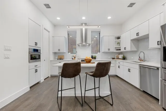 $599,000 | 1920 Dowgate Court, Dallas, TX 75204