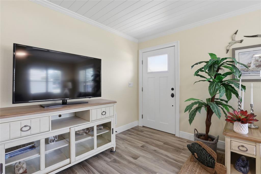 707 Beverly Road Venice, FL 34293 - Photo 21 of 59