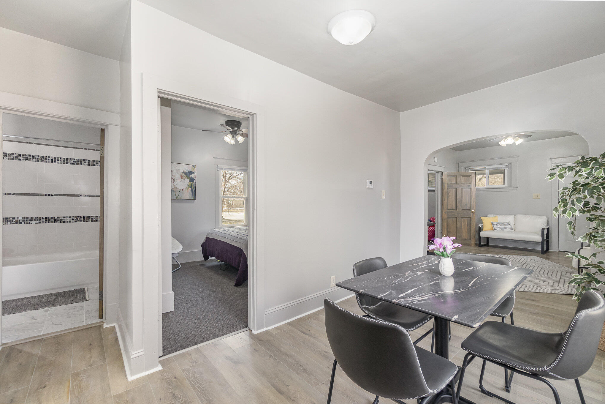 920 Conkey Street Hammond, IN 46320 - Photo 5 of 21 2038x1360