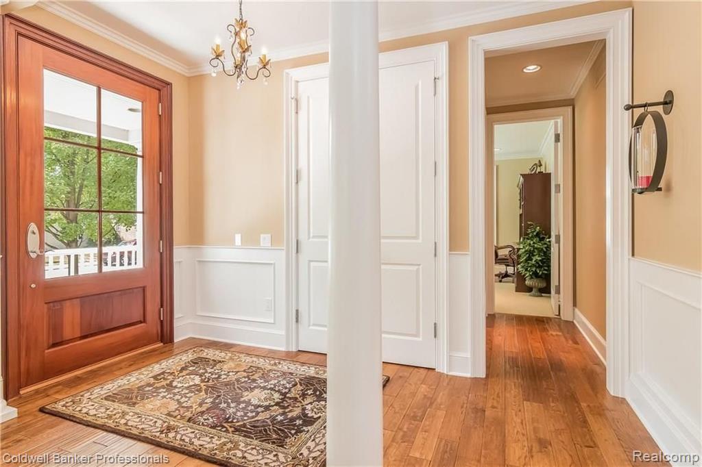 112 North Alice Avenue Rochester, MI 48307 - Photo 6 of 42
