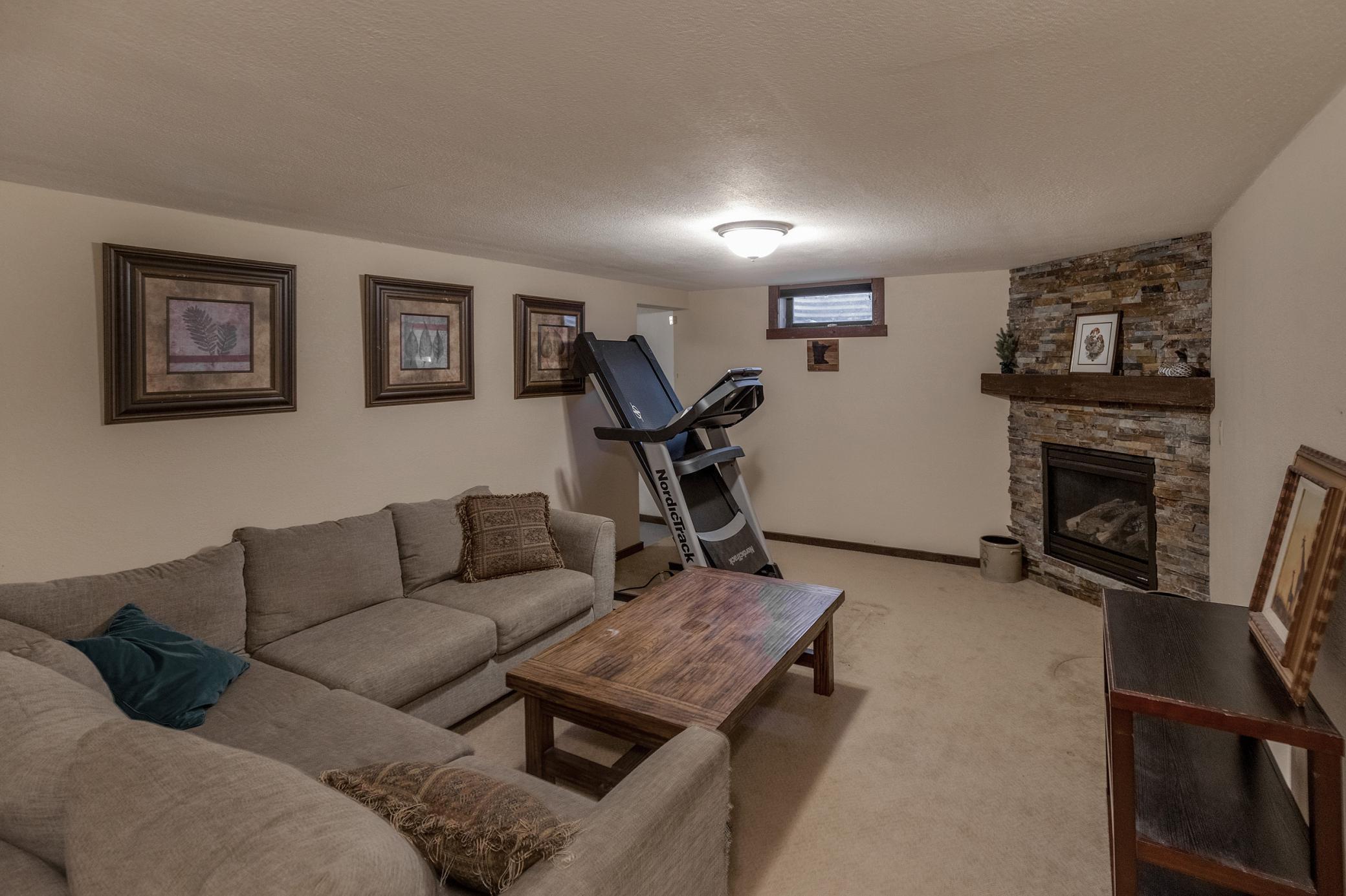 4575 Crawford Street Brainerd, MN 56401 - Photo 19 of 46