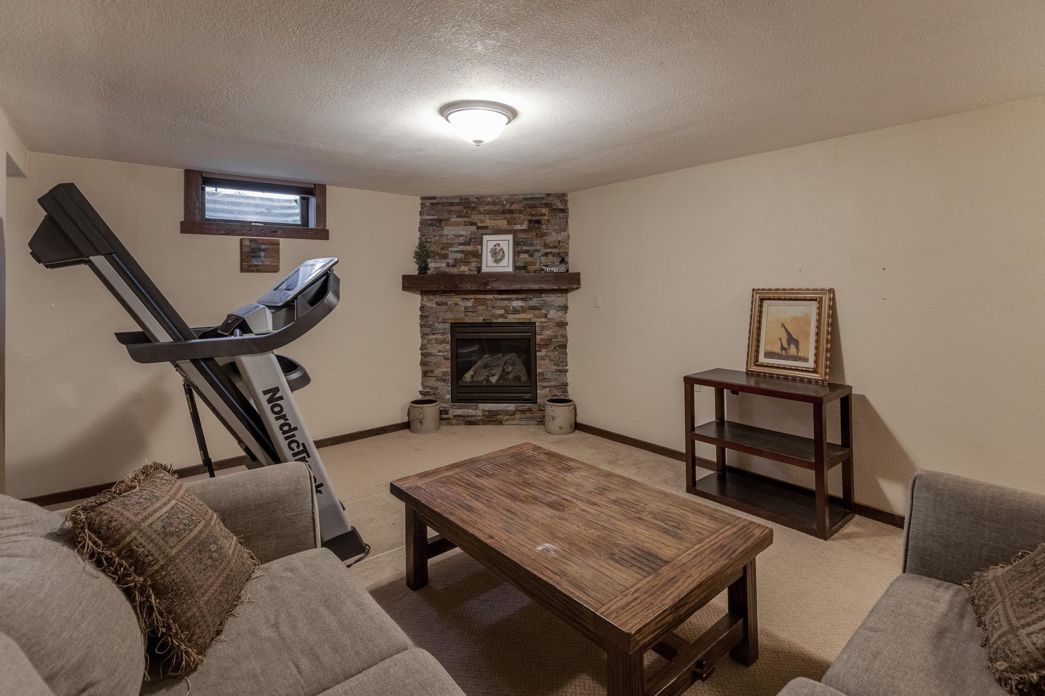 4575 Crawford Street Brainerd, MN 56401 - Photo 20 of 46