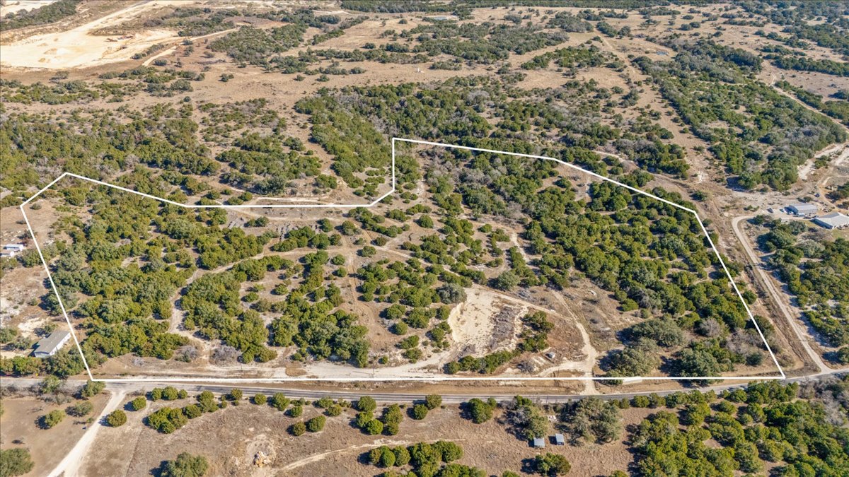 a view of a bird bath room