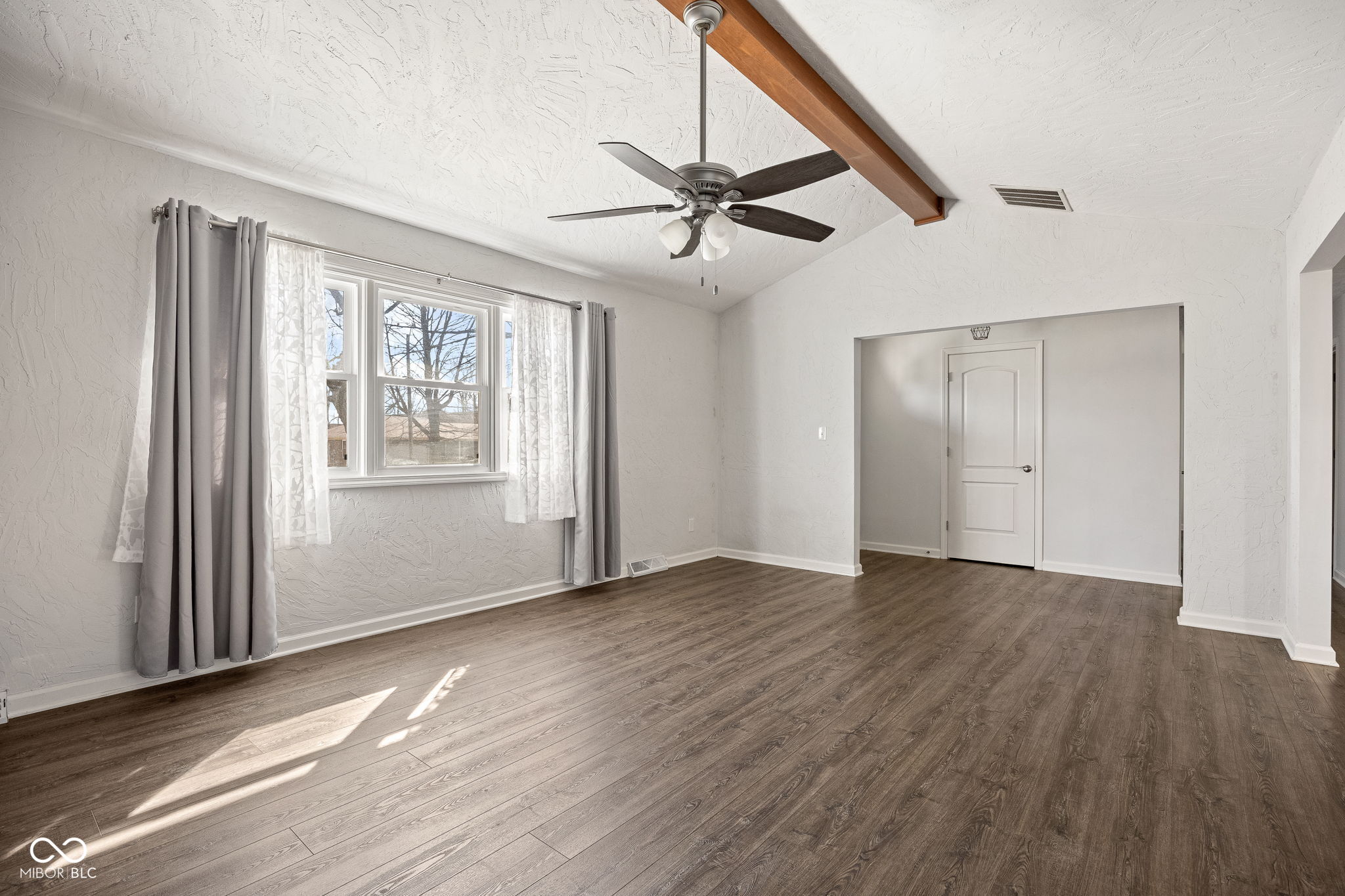 232 John Street Carmel, IN 46032 - Photo 11 of 54