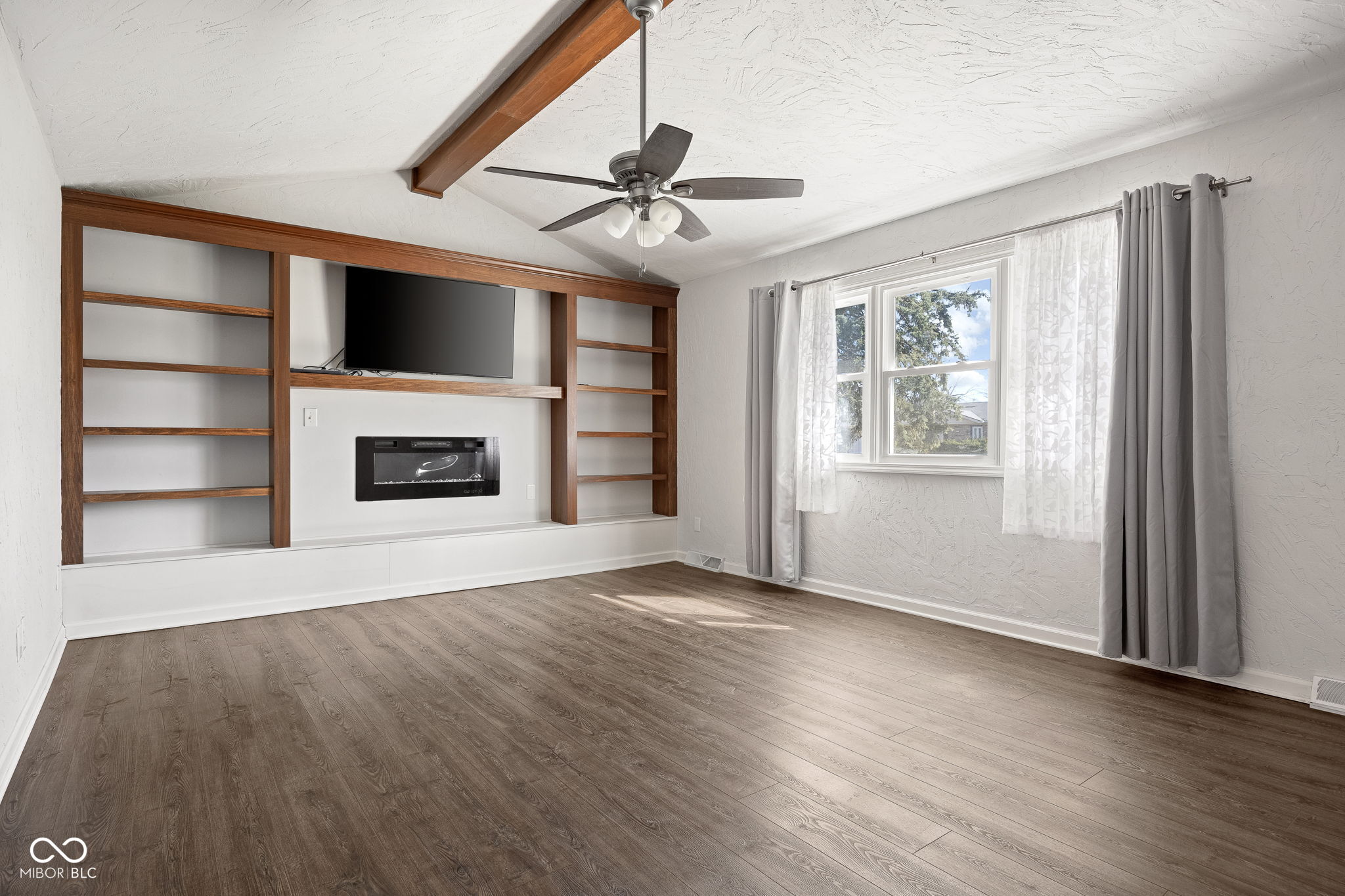 232 John Street Carmel, IN 46032 - Photo 8 of 54