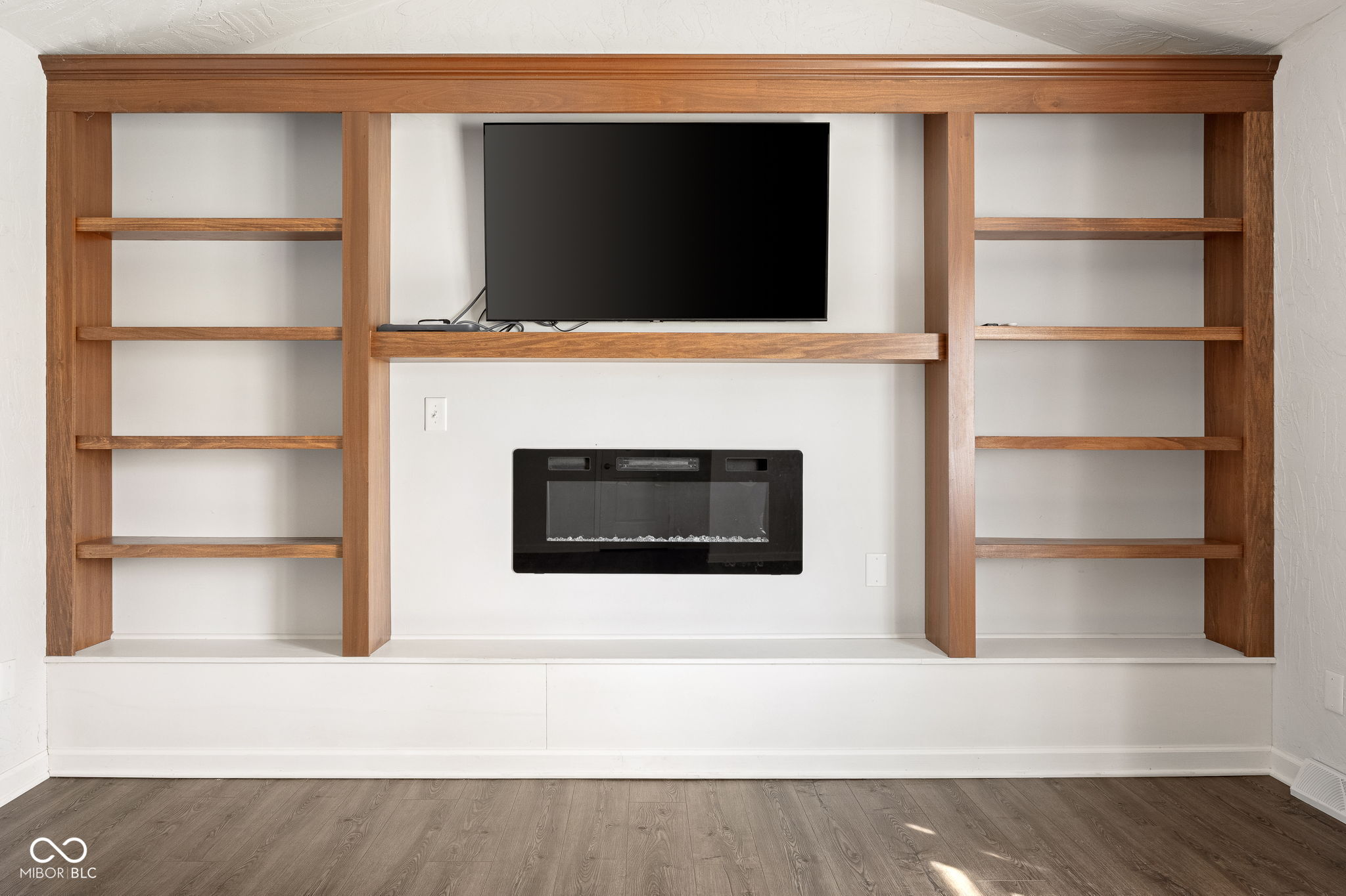 232 John Street Carmel, IN 46032 - Photo 9 of 54