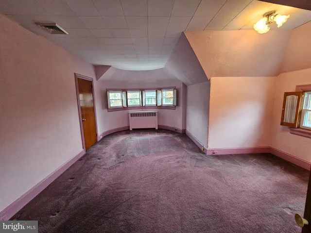 $3,295 | 1640 Walnut Avenue, Oreland, PA 19075