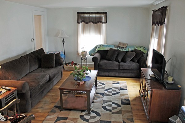 14 Huntley Road Braintree, MA 02184 - Photo 2 of 11 Gallery Image 2