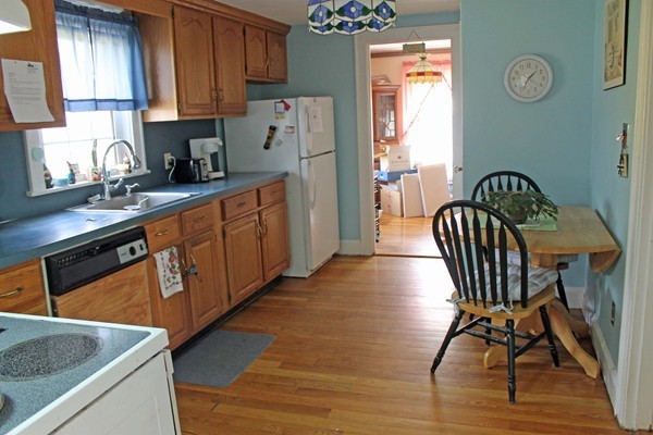 14 Huntley Road Braintree, MA 02184 - Photo 5 of 11 Gallery Image 5