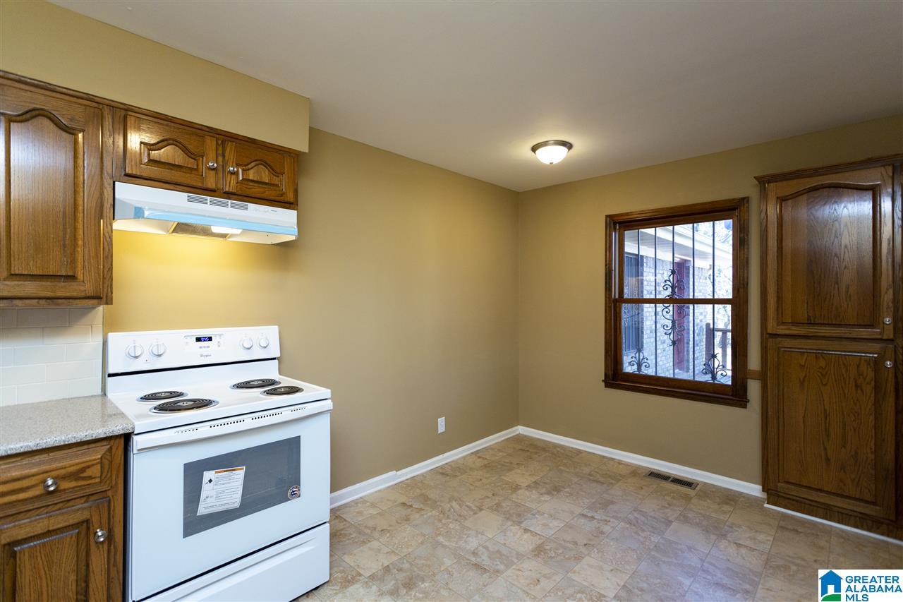 9824 Redcliff Road Birmingham, AL 35215 - Photo 7 of 20