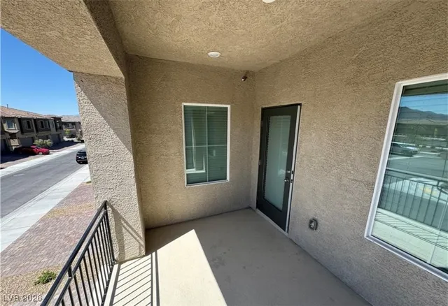 $1,800 | 216 Callen Falls Avenue, Unit 1423, Henderson, NV 89011