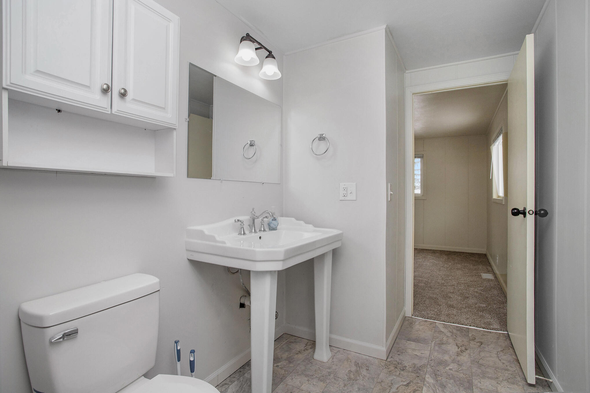 1208 Leet Road Niles, MI 49120 - Photo 9 of 17 1/2 Bath
