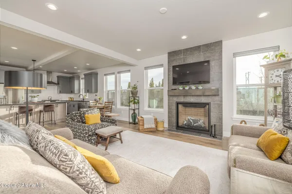 $750,000 | 3351 Blaze Loop, Post Falls, ID 83854