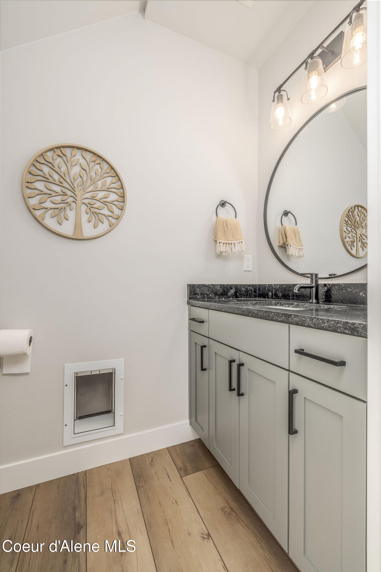 3351 Blaze Loop Post Falls, ID 83854 - Photo 16 of 40 32_4PinesMedia_3351nBlazeLp.