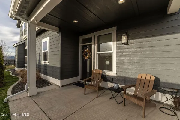 $750,000 | 3351 Blaze Loop, Post Falls, ID 83854