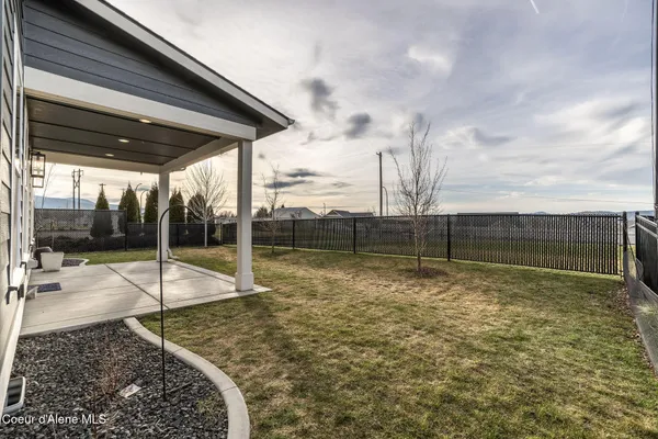 $750,000 | 3351 Blaze Loop, Post Falls, ID 83854