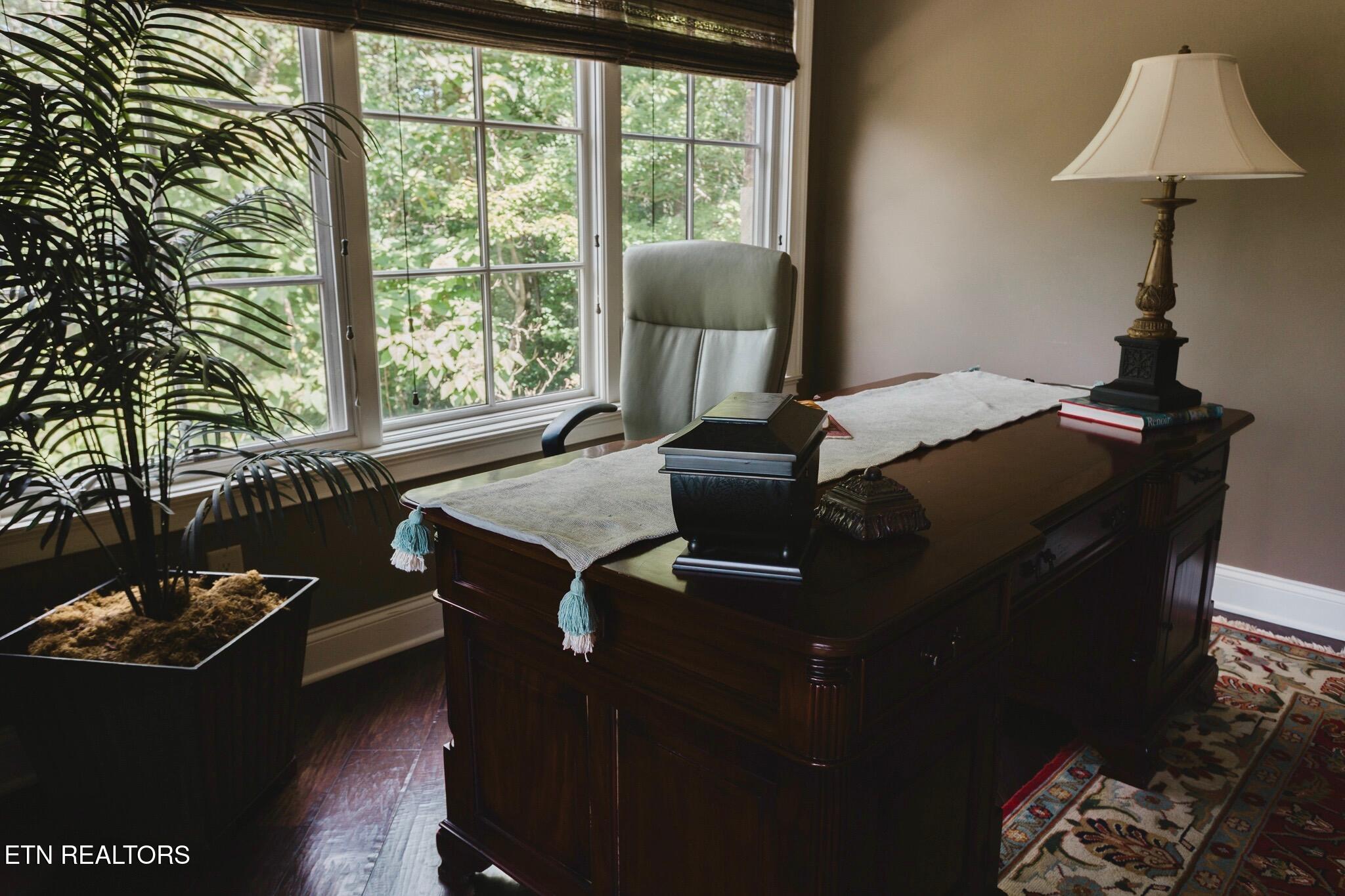 612 McFee Road Knoxville, TN 37934 - Photo 8 of 10 Office1
