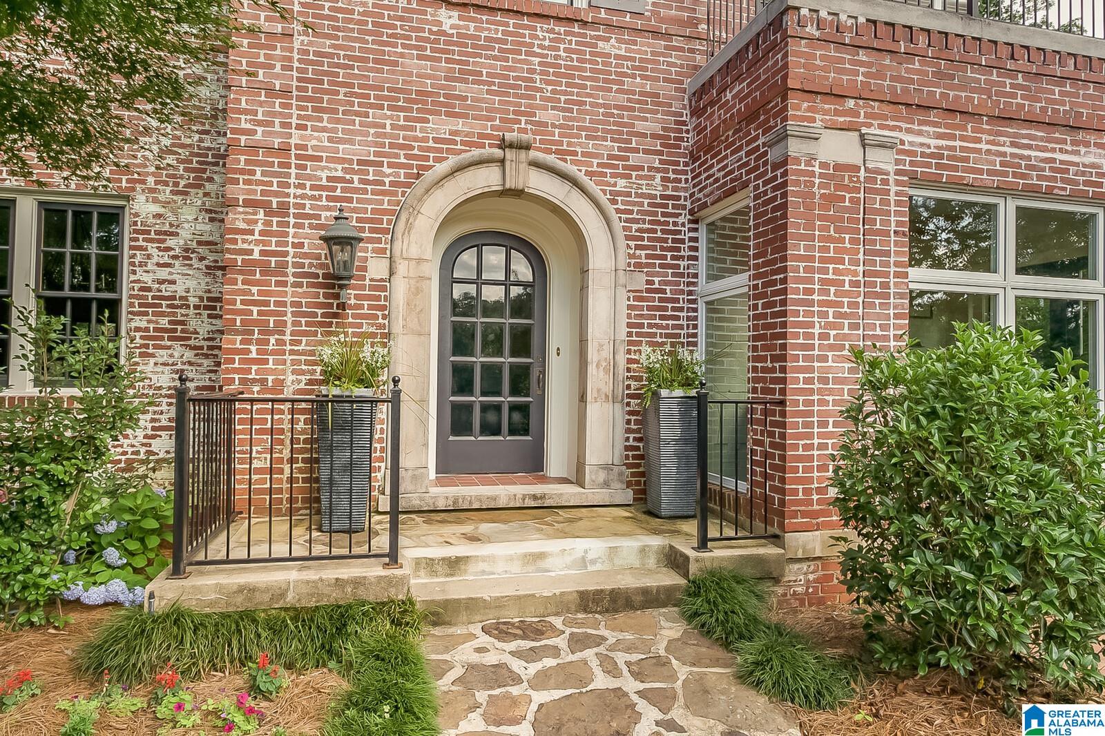 2919 Canterbury Road Birmingham, AL 35223 - Photo 2 of 50