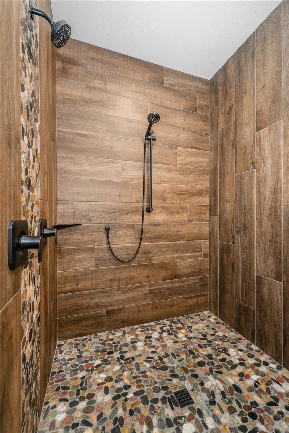 18126 North Nevada Road Colbert, WA 99005 - Photo 12 of 31