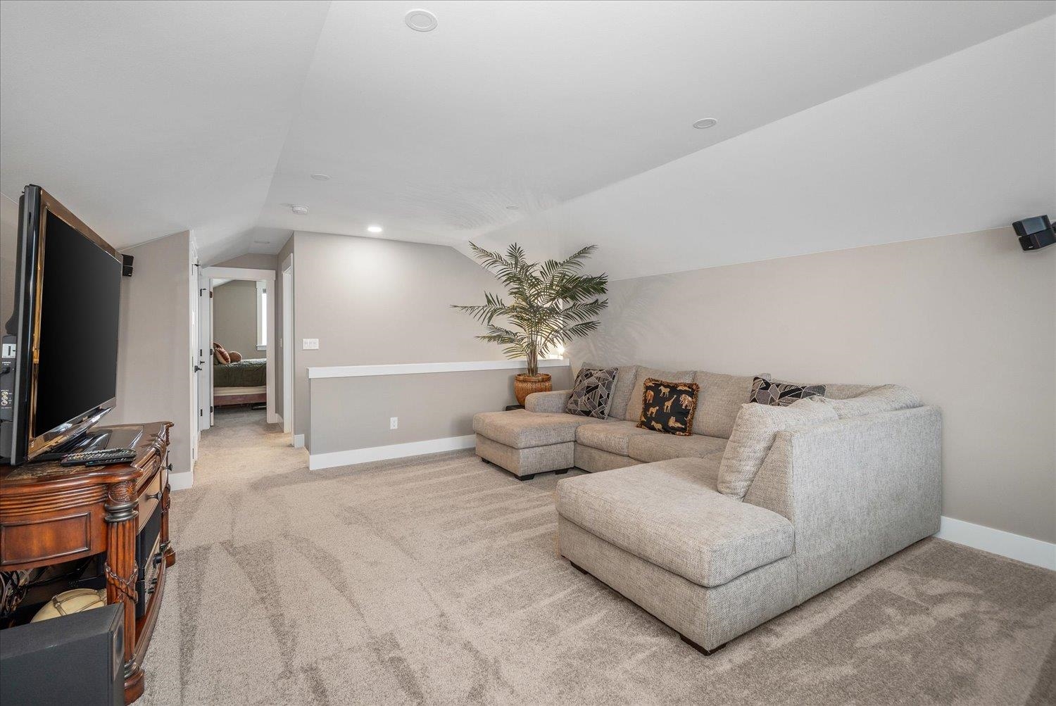 18126 North Nevada Road Colbert, WA 99005 - Photo 19 of 31