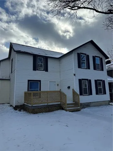 $1,895 | 521 West 2nd Street, Elmira, NY 14901