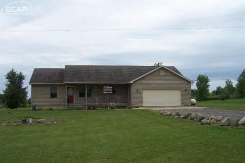 10100 Beard Road Byron, MI 48418 - Photo 1 of 26 20446135.JPG