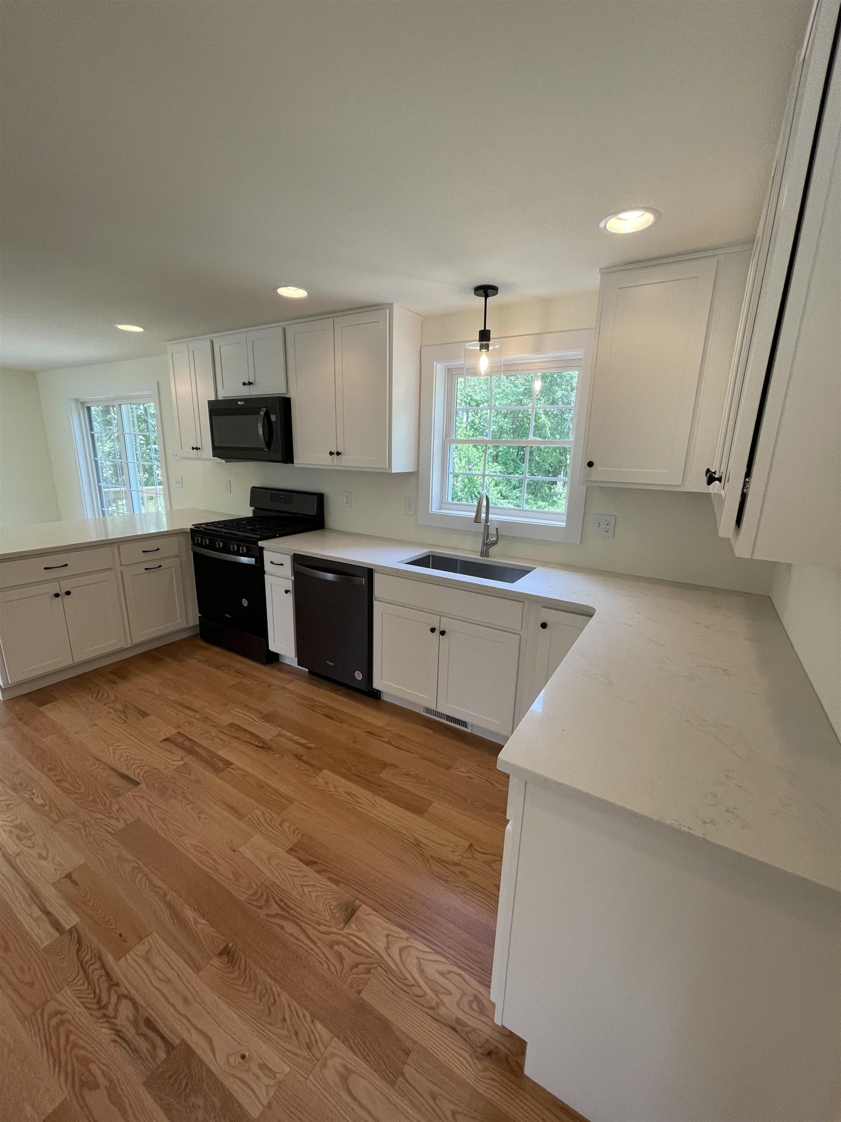146 Tebbetts Road Rochester, NH 03867 - Photo 5 of 27