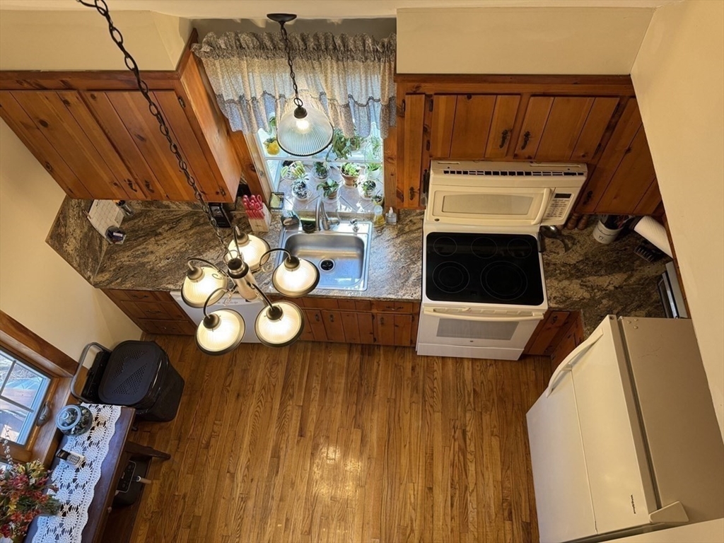 47 Kingsbury Road Norfolk, MA 02056 - Photo 10 of 33