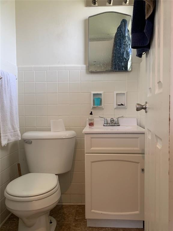 5512 Radnor Road Indianapolis, IN 46226 - Photo 15 of 19 Gallery Image 15