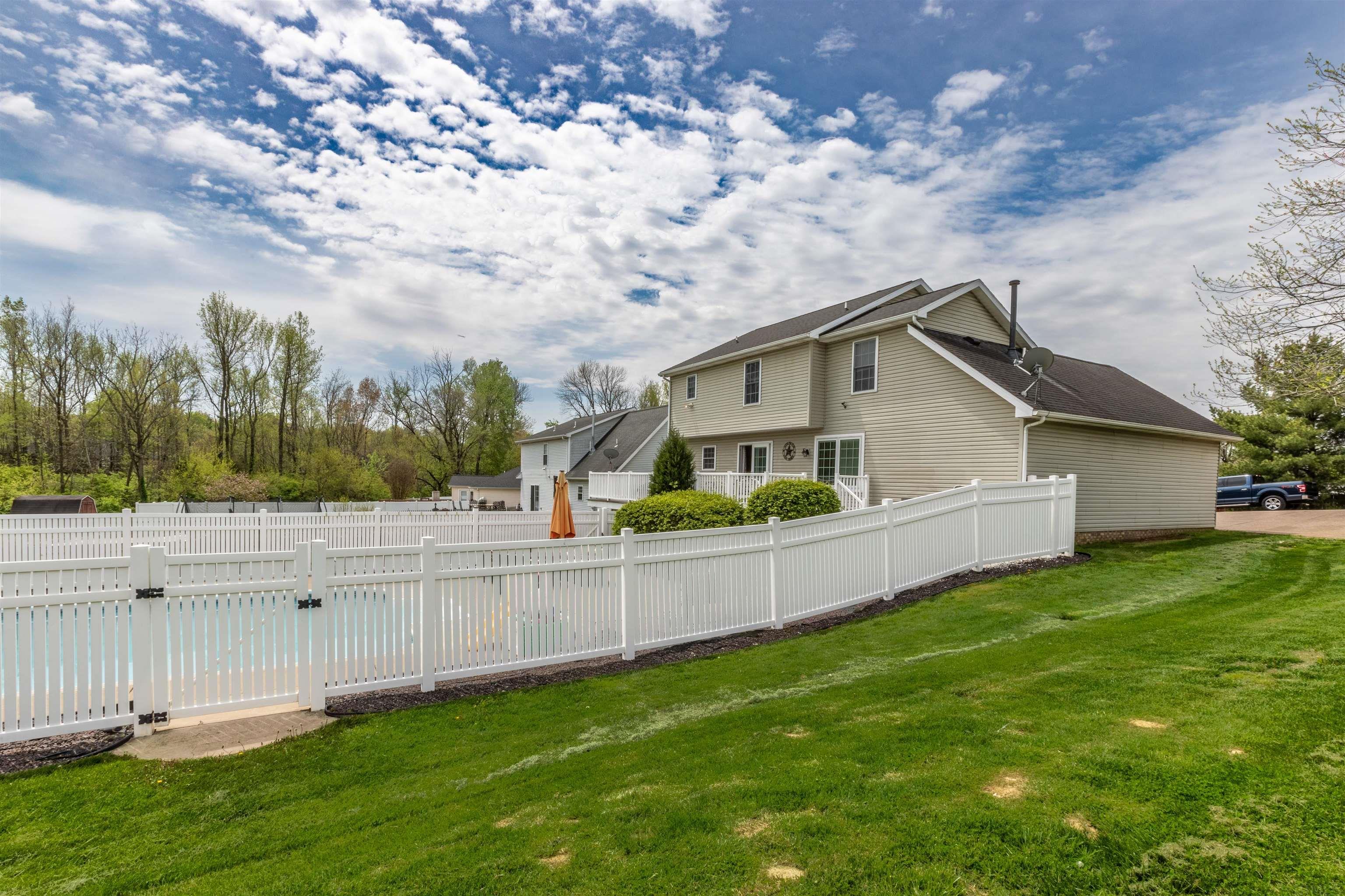 6209 Notting Hill Road Evansville, IN 47710 - Photo 7 of 36 Gallery Image 7